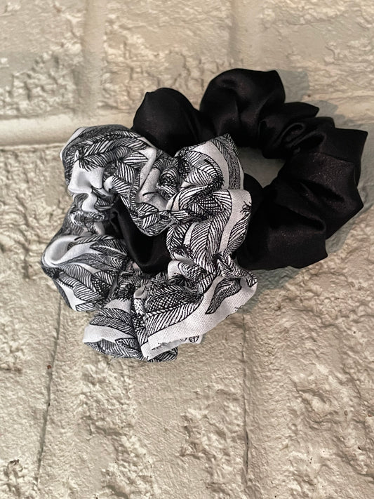 Feather Scrunchie Gift set